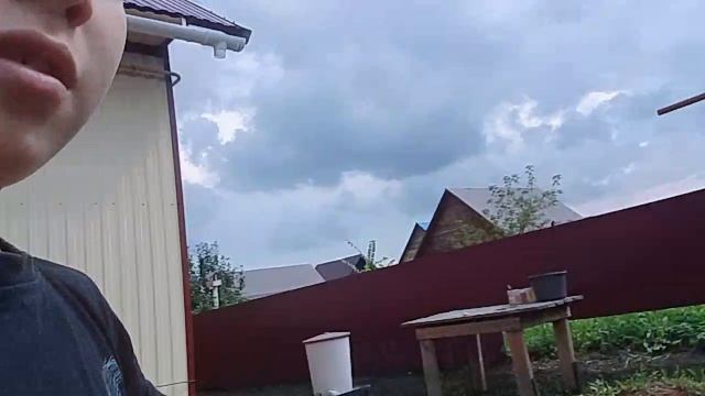двор смотреть онлайн