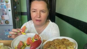 Мукбанг/Кабачки с форелью/Дыня на десерт
