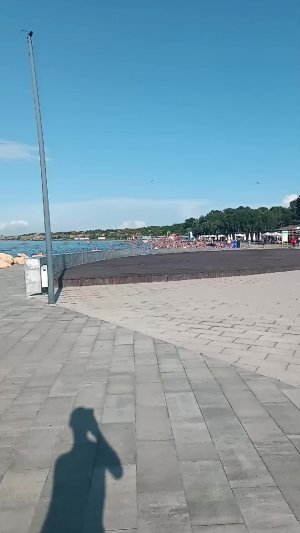 Тамань пляж полный