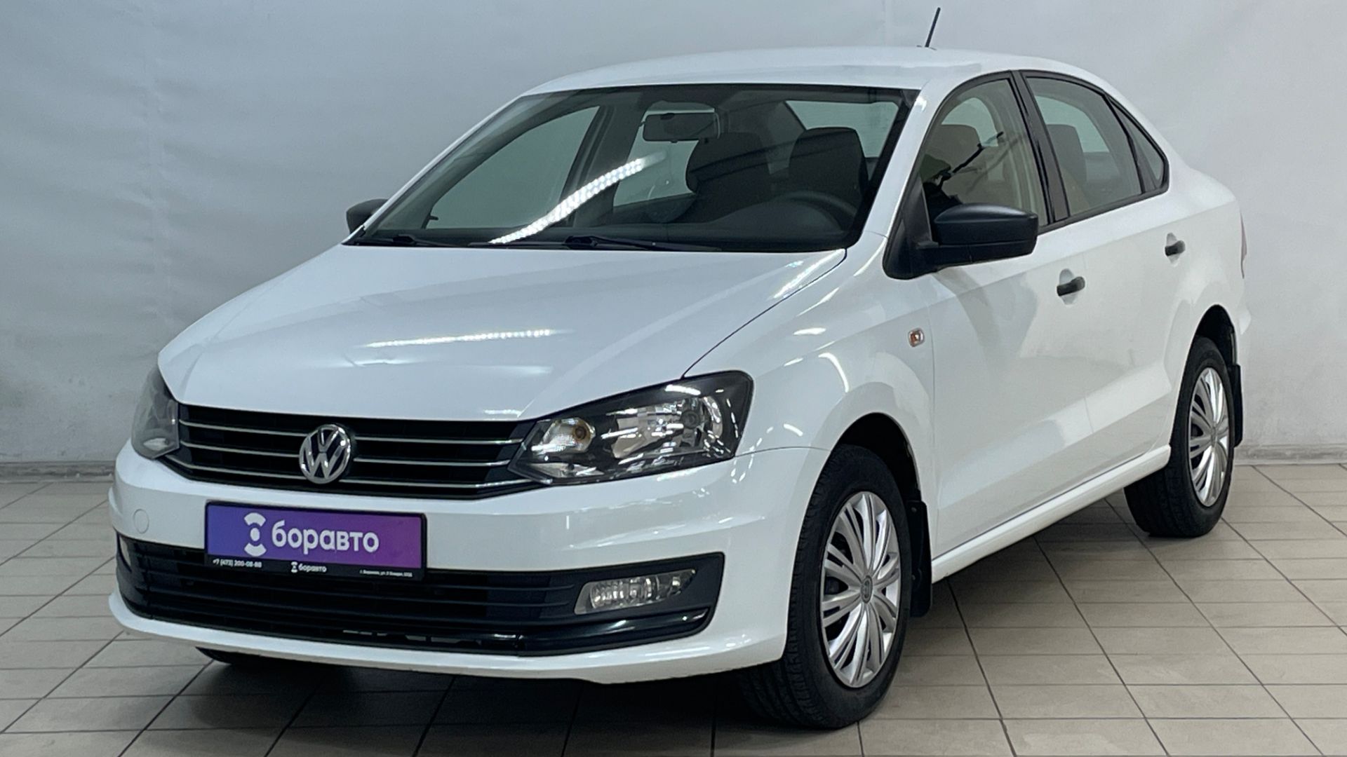 VOLKSWAGEN POLO смотреть онлайн