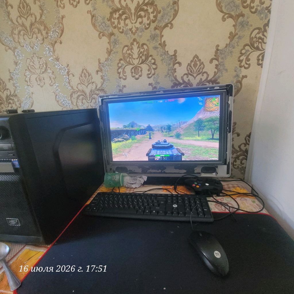 Танки Онлаин пробитие двигателя смотреть онлайн