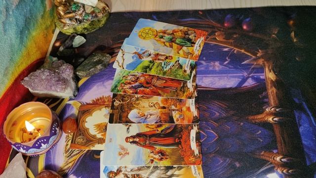 Какой у него к вам интерес 💞 таро по вариантам