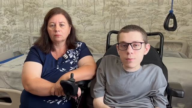 Видеооблагодарность мамы Сережи Крюкова