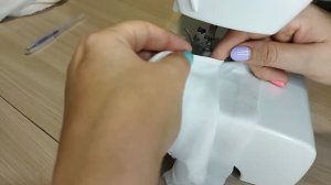 Как подогнуть низ изделия из тонкой ткани.