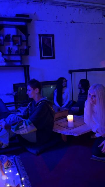 Sound Healing от Shanti Hertz на творческом вечере ENTERING THE FLOW в арт пространстве D.O.Z. 🥣 🎶