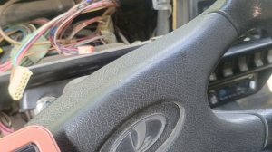 Нива самопроизвольно включается стартер