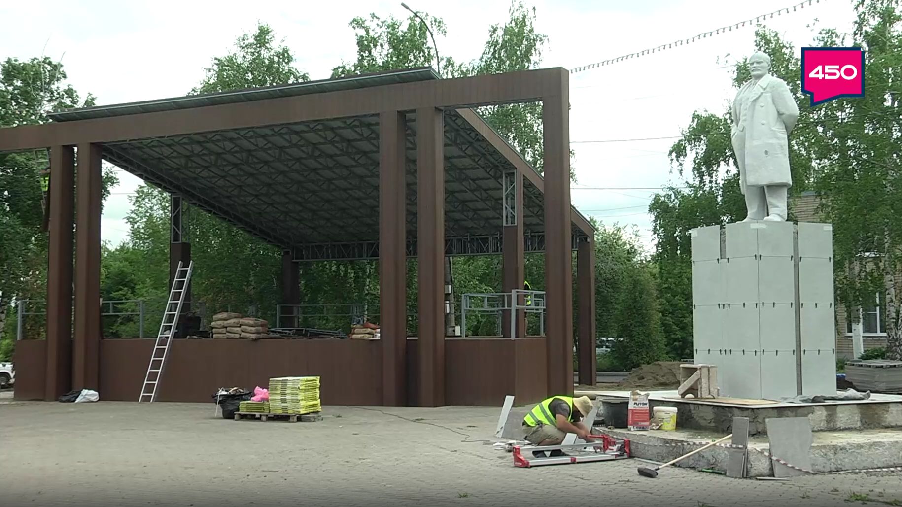 Как преображается площадь имени Ленина в центре Алексеевки смотреть онлайн