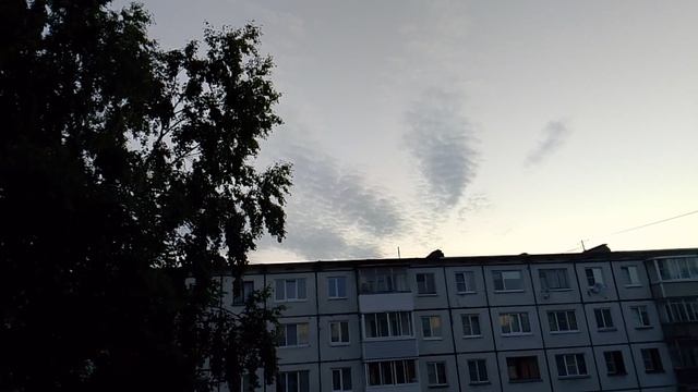 17-07-2026.Белые ночи и облака. смотреть онлайн