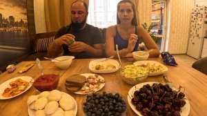 Мукбанг ЩИ С САЛОМ, КУРИНЫЕ КОТЛЕТЫ С РИСОМ/ЦЕНЫ НА ДЕТСКИЙ ЛАГЕРЬ