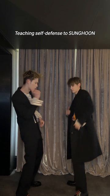 Teaching self-defense #ENHYPEN #PRADAxENHYPEN #Prada #PradaSS27 @PRADA