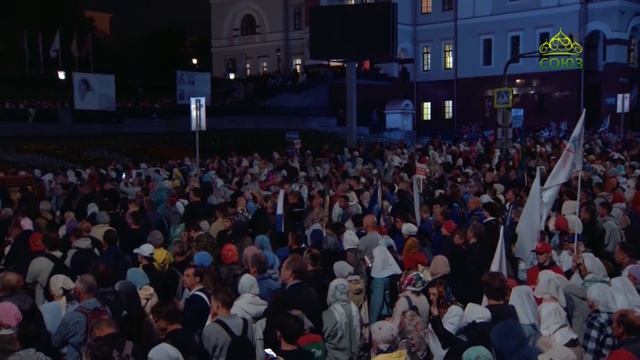 Тысячи верующих и 19 архиереев собрались в Екатеринбурге на главное богослужение Царских дней смотреть онлайн