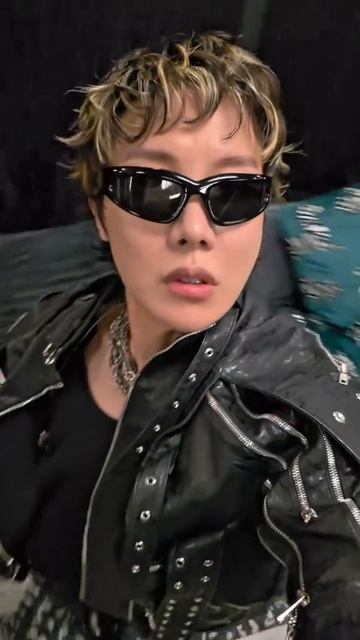 and my..👼🏻 See u soon, El Paso!🤠 #Jhope #BTS  20260430