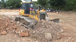 Wonderful Teams Heavy Equipment Get Almost Complete 100% Large Size Landfilling & Deleted Mud