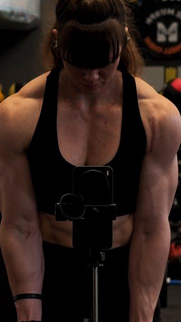 Biceps смотреть онлайн