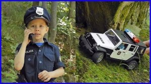Играем с Даником в Полицию и Бандитов с машинками Bruder и Lego City