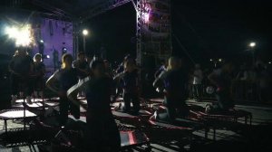 Девчонки зажигалки Джампинг Танцуй и прыгай с удовольствием