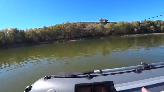 Это счастье! УДАРИЛ МОРОЗ И У РЫБЫ НАЧАЛСЯ ЖОР! Вот это рыбалка! смотреть онлайн