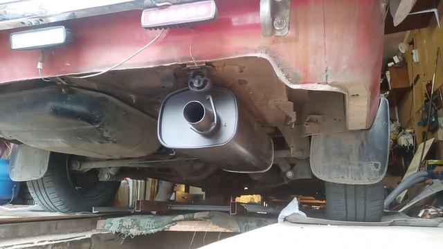 Погремушка Tenneco 2123 на двойке смотреть онлайн