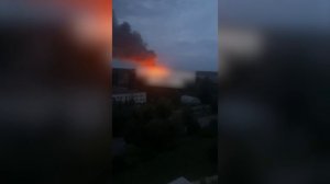 В Сети появились новые кадры вторичной детонации после удара ВС РФ 6 июля по складу в Вишневом