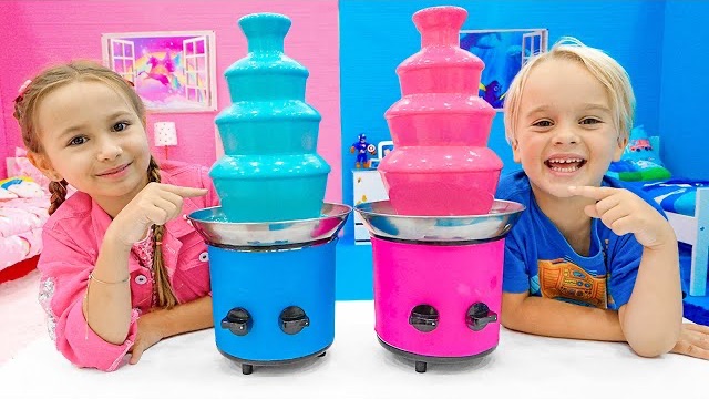 Chris and Nicole explore Pink vs Blue Rooms Challenge смотреть онлайн
