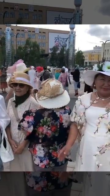 Все дело в шляпках! смотреть онлайн