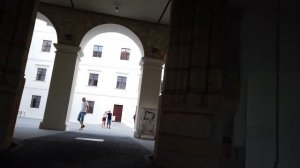 КОЛОБОК ИЗ ОДЕССЫ - ОДЕССКИЙ БРОДЯГА В ЕВРОПЕ ОПАСНО: НАЧАЛИСЬ АРЕСТЫ БЛОГЕРОВ
