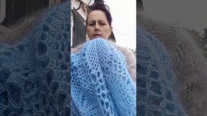 1000261848.mp4 Пуховые платочки и косыночки.т.89020931602