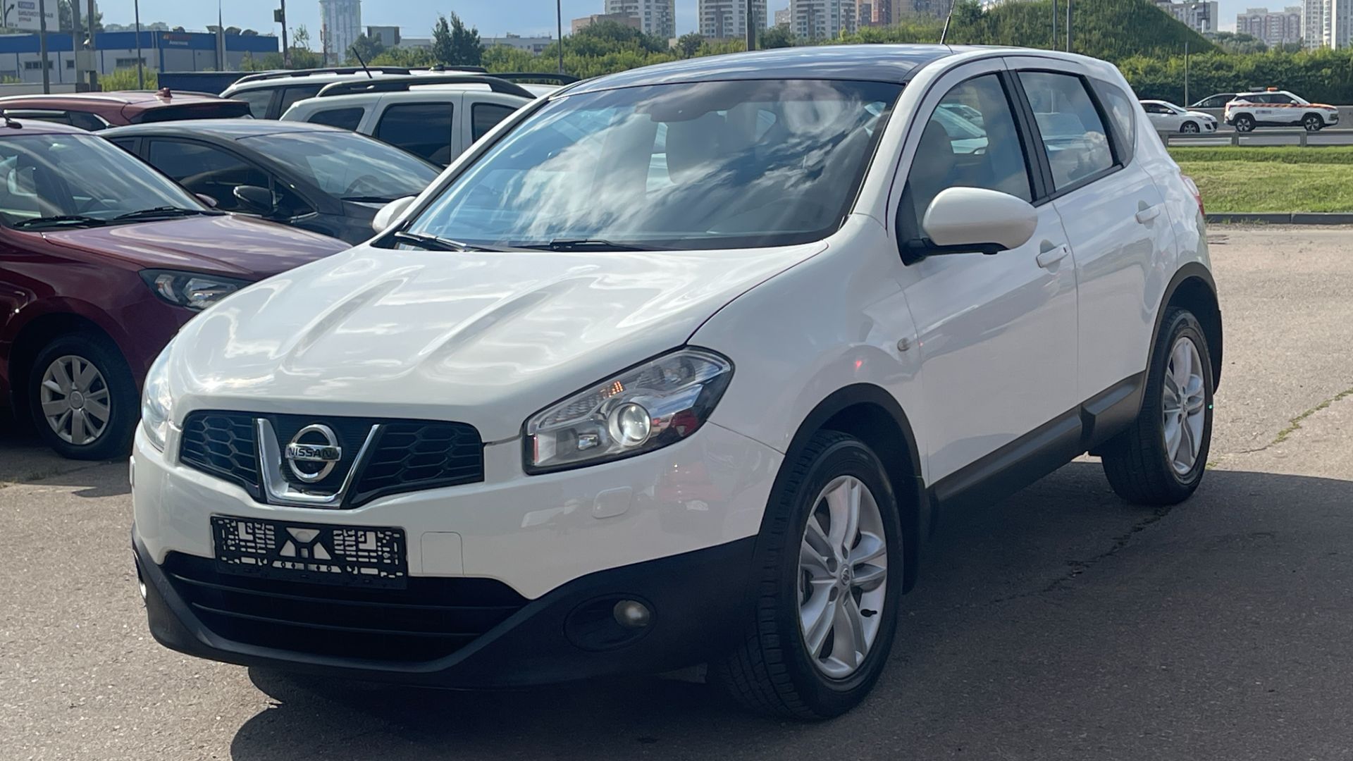 NISSAN QASHQAI (2012)