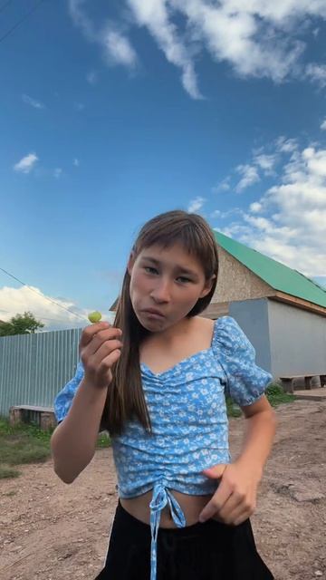КАДА И ШЭЯ КАДЯ ДЭЗЛНПЭ АДО ТИК ТОКО 😹 

ЛИШНЮ ДУМА МЭК ТУТИ  ПРИГУДИЯПЭ ЧАУ 💃🏻
