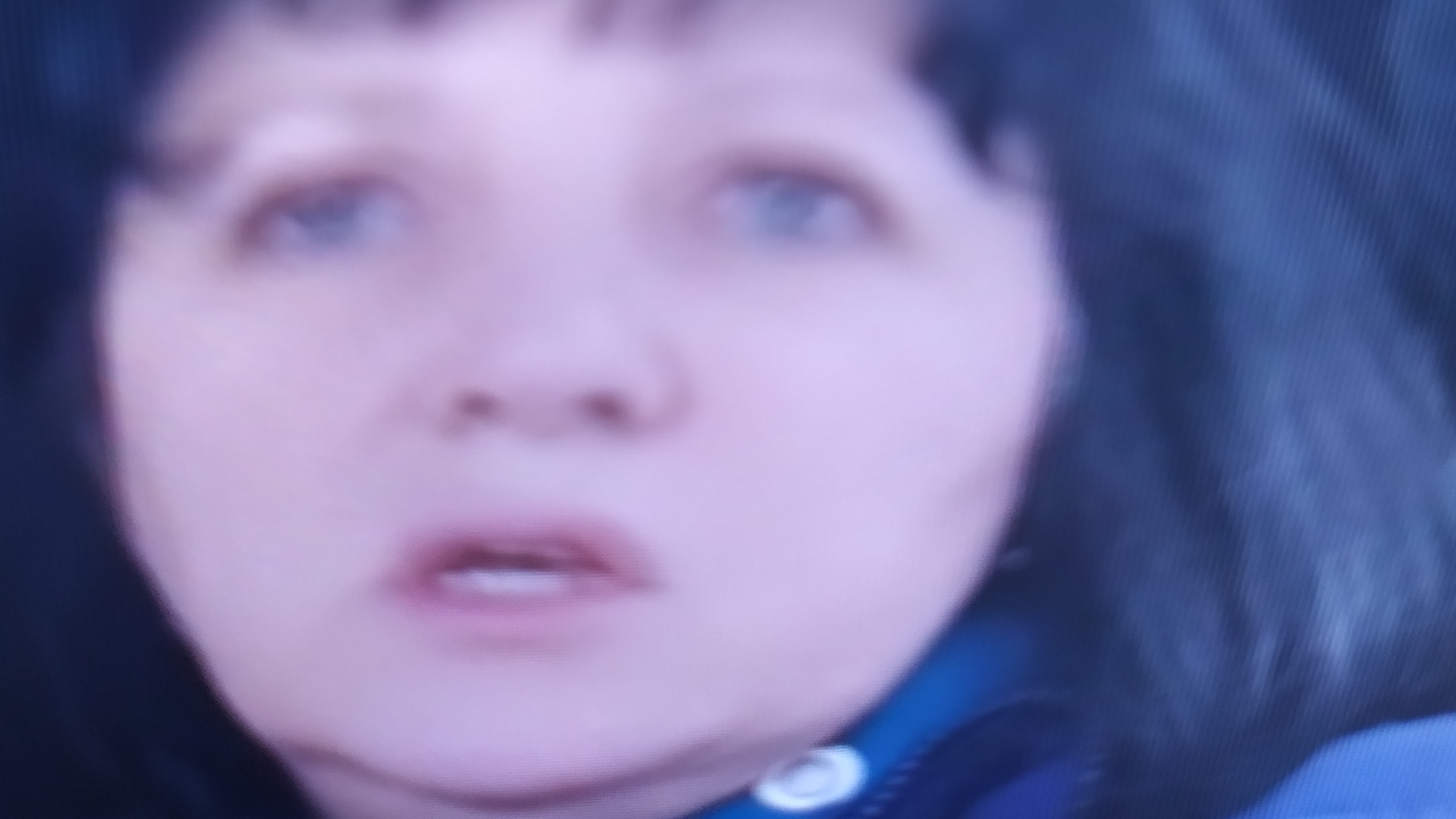 Бегите от таких!! смотреть онлайн