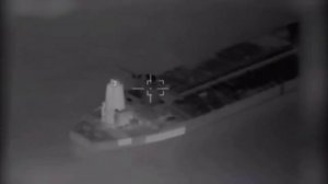 Иран атаковал в Ормузском проливе очередной танкер, который без разрешения пытался пройти. Как можно