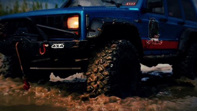Могучий старый Джип Чероки 4WD на пульте штурмует бездорожье Crossrc EMO X2 смотреть онлайн