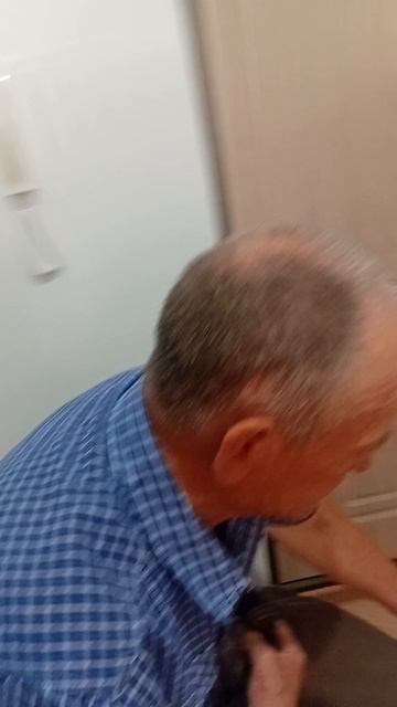 1000063254.mp4не любит..заначку тратить