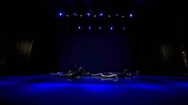 Современная хореография 16+ ART DANCE COMMUNITY — Страх смотреть онлайн