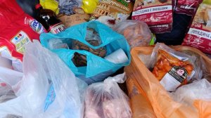 Закупка продуктов для всех нас
