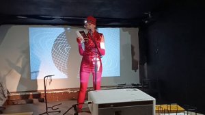 Евгения Бильченко_20260717_Пустота и Красные червяки. Арт-Холл
