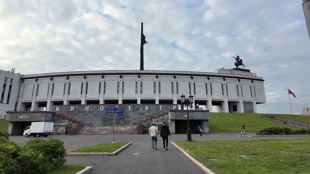 Спокойная прогулка по огромному Парку Победы 😲 Москва смотреть онлайн