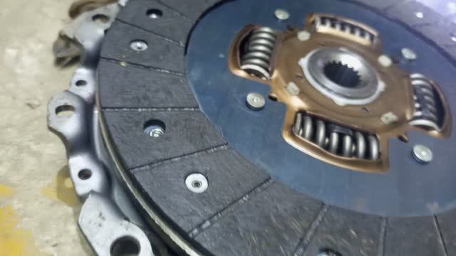 КАК ОТЦЕНТРОВАТЬ СЦЕПЛЕНИЕ БЕЗ НАПРАВЛЯЮЩЕГО ВАЛА