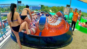 Водные горки в аквапарке AquaJoy в Манавгате, Анталья, Турция