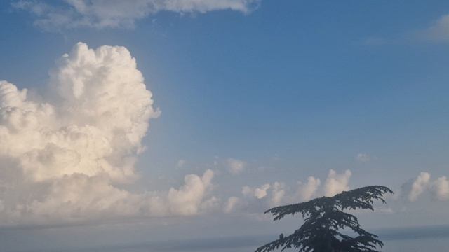 Облако над морем. Б.Ялта. смотреть онлайн
