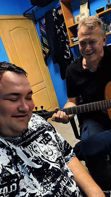 Песня Яшки цыгана «Неуловимые мстители» #shortsvideo #shortvideo #shortsfeed #shorts #short #guitar