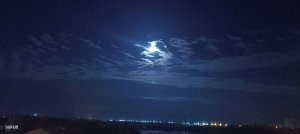Немного посидим у реки