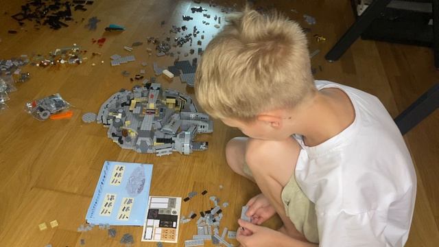 "Битва конструкторов: LEGO vs аналоги" смотреть онлайн