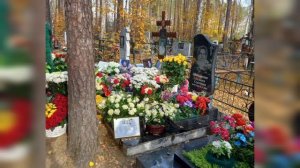 ПАМЯТИ Евгения Кунгурова. «Снова июль», автор песни Любовь Сологубова.