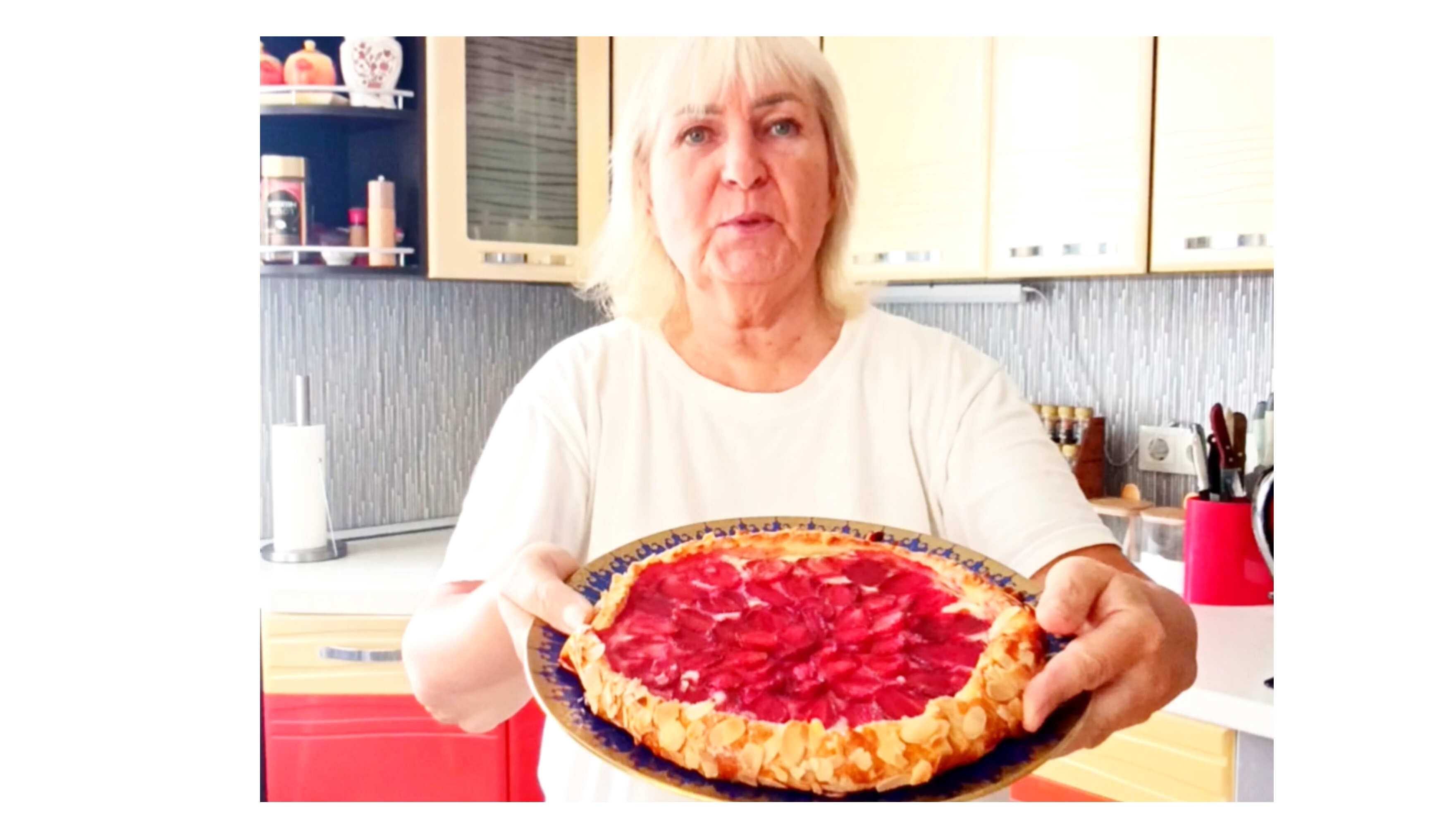 Галета с клубникой 🍓 "Французский поцелуй" смотреть онлайн