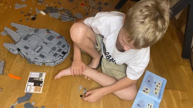 "LEGO-хаки: нестандартное использование деталей" смотреть онлайн