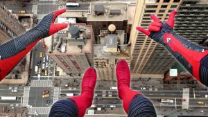 ЧЕЛОВЕК ПАУК - ПАРКУР ОТ ПЕРВОГО ЛИЦА | ОПОЗДАНИЕ НА БИТВУ В ФИНАЛЕ | SPIDER MAN MARVEL