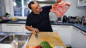 Как приготовить мясо ягнёнка в духовке