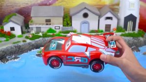 Обзор распаковки Disney Pixar Cars _ Игровой набор Disney Pixar Cars Monster Trucks Blast Station