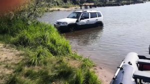 Чуток машину утопил)))